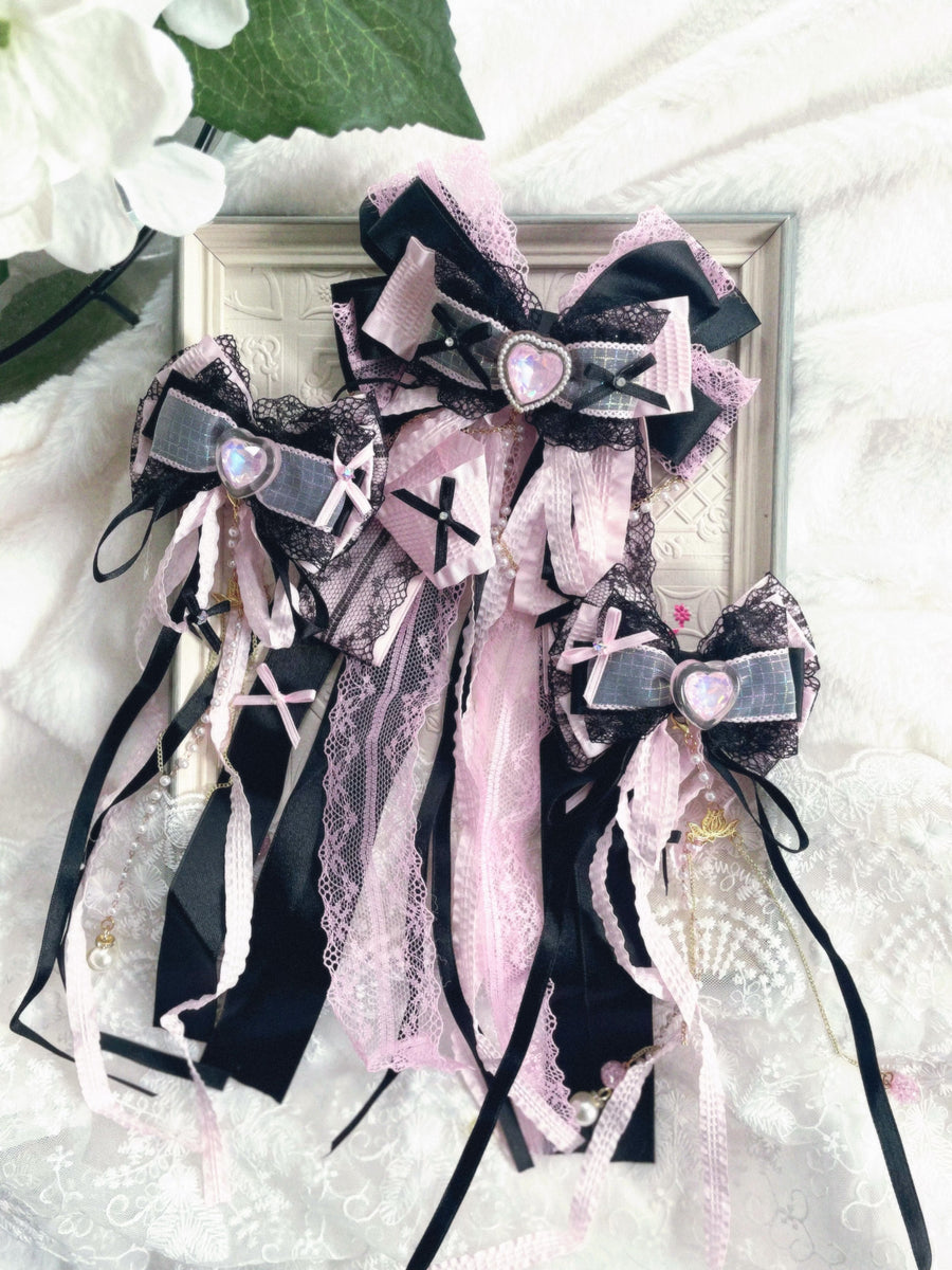 Black pink Lolita bow streamers
