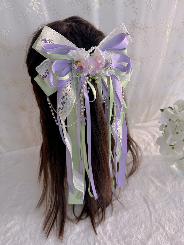 Long flower streamers (removable accessories)