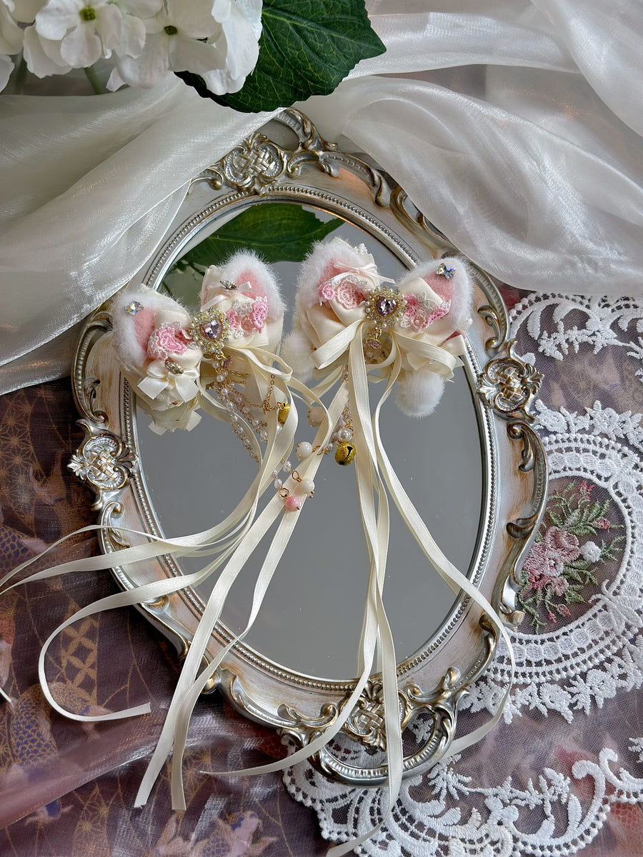 Beige rabbit ears ribbon bow