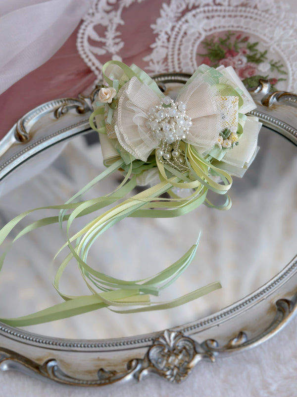 Pale green lace bow hair clip