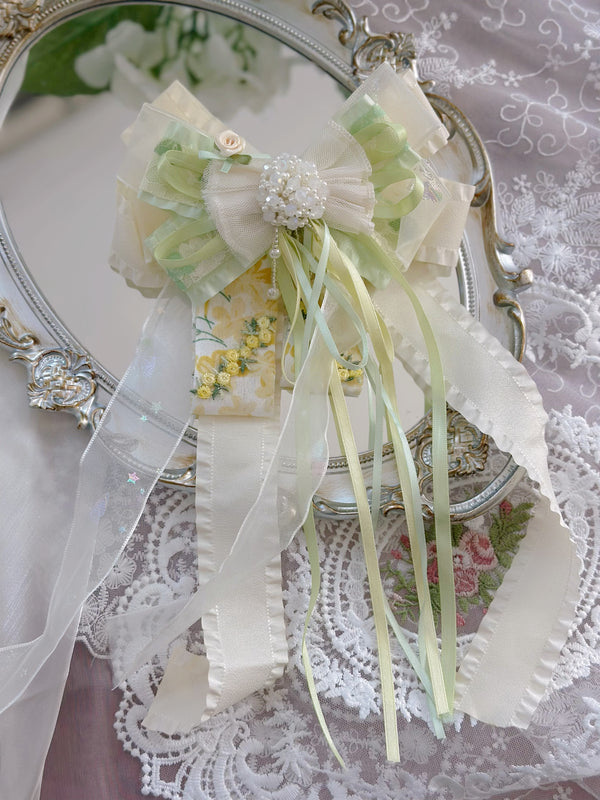 Light green heavy flowers Lolita bow streamer